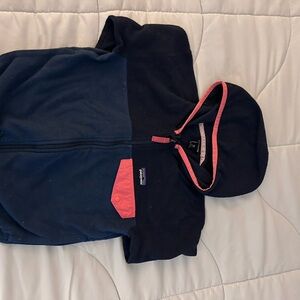 Patagonia Blue and Pink Sweater Casual Collection